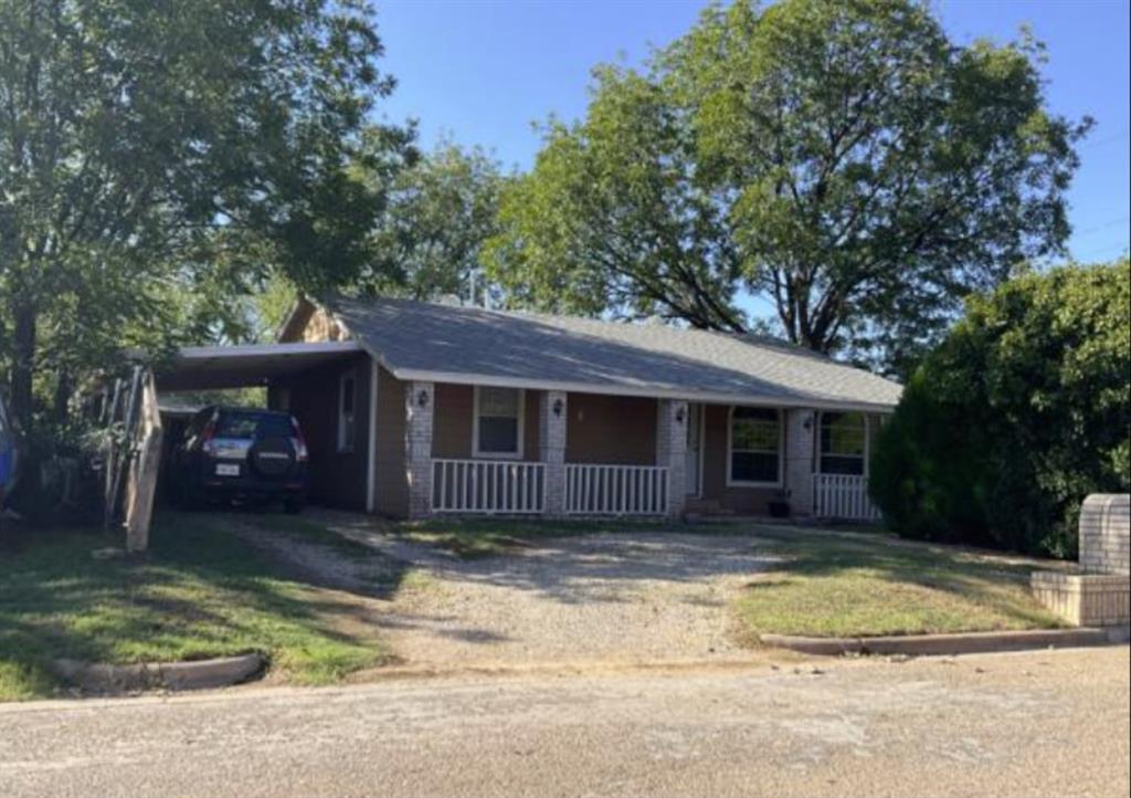 2285 Oakland Drive Property Photo