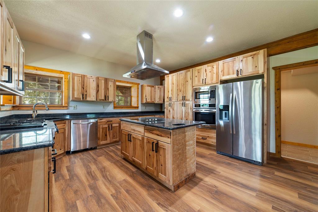 10395 Cr 454 Property Photo 2