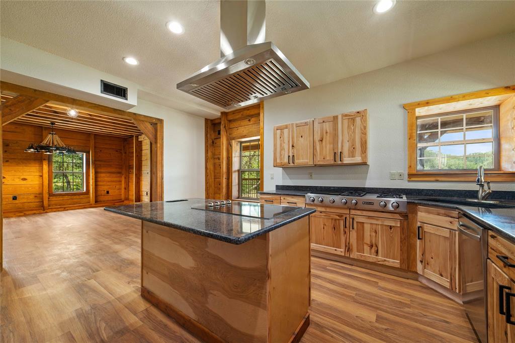 10395 Cr 454 Property Photo 4