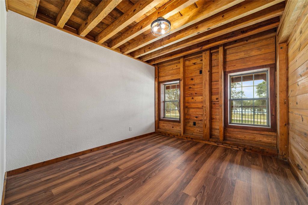 10395 Cr 454 Property Photo 14
