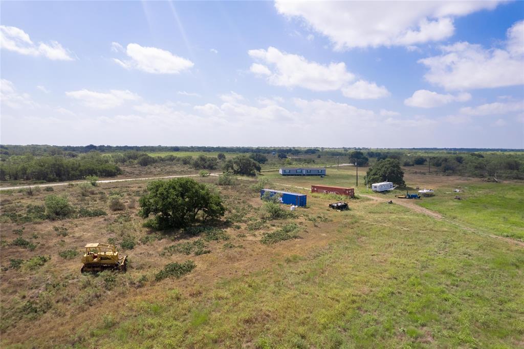 14426 Cr 211 Property Photo 2