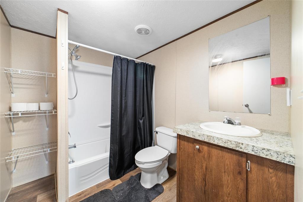 14426 Cr 211 Property Photo 13
