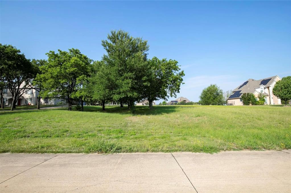 2488 Creekwood Drive Property Photo 5