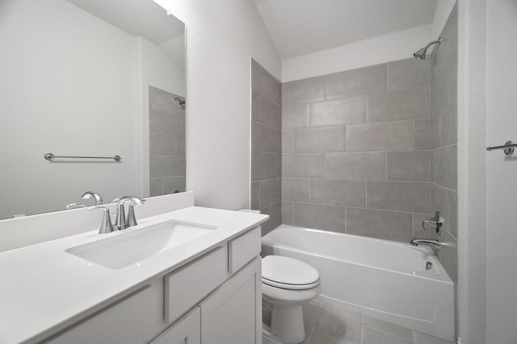3915 Condor Drive Property Photo 4