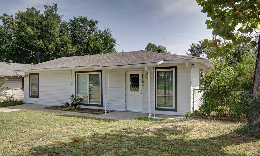 1302 Joslin Street Property Photo 1
