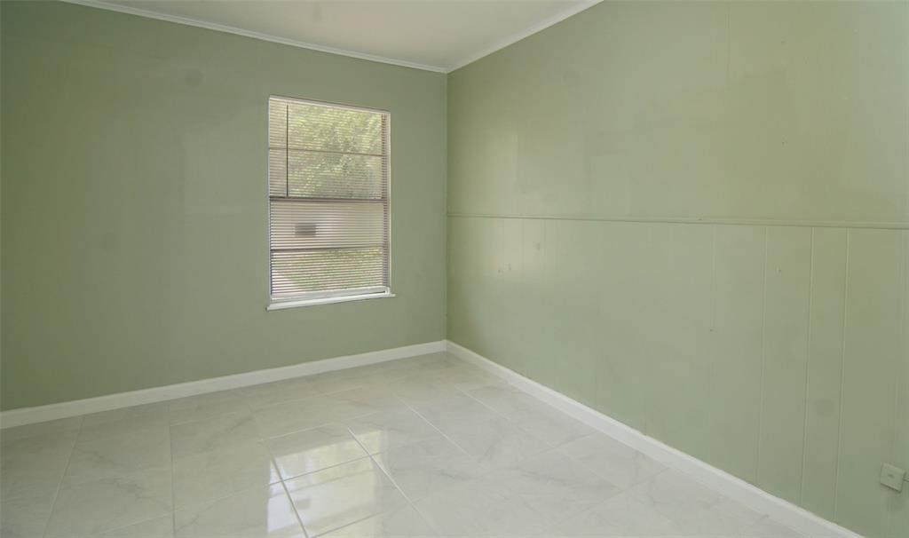 1302 Joslin Street Property Photo 21