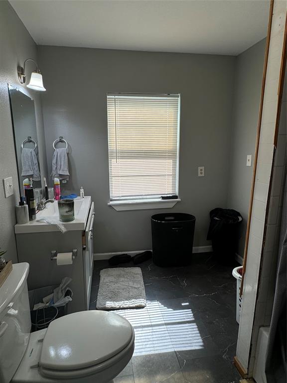 715 W Monterey Street Property Photo 5