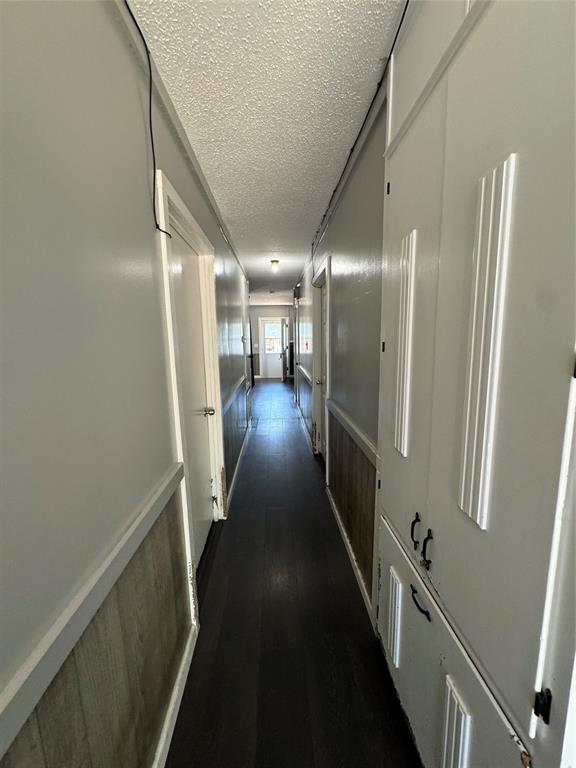 715 W Monterey Street Property Photo 8