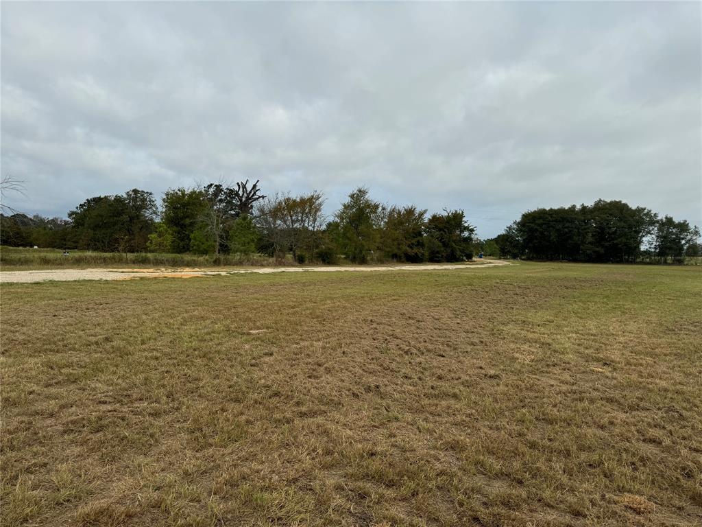 890 P R 7705 Property Photo 5