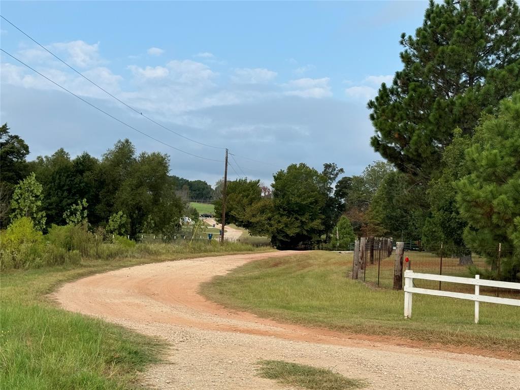 890 P R 7705 Property Photo 8