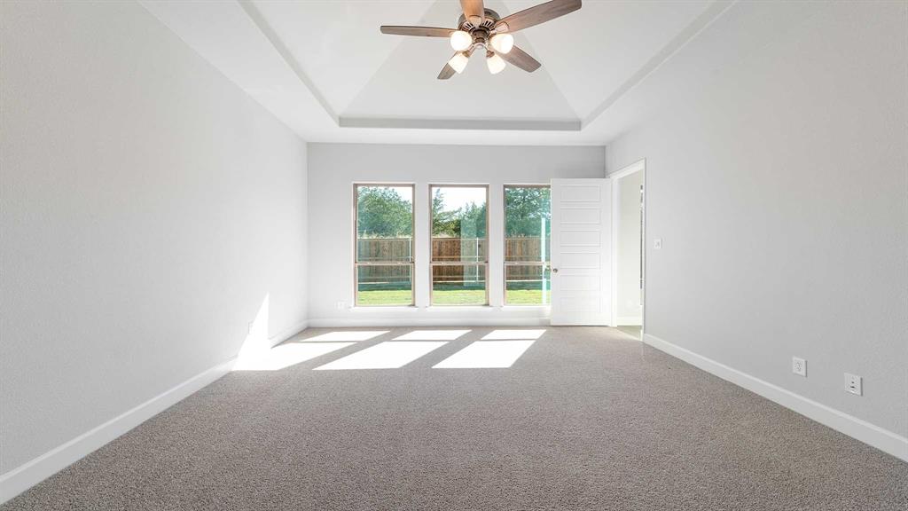2434 Shane Drive Property Photo 8