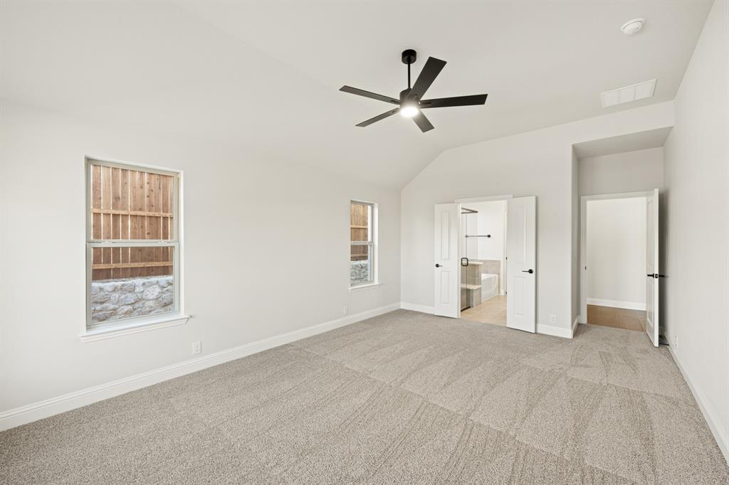 833 Yosemite Drive Property Photo 23