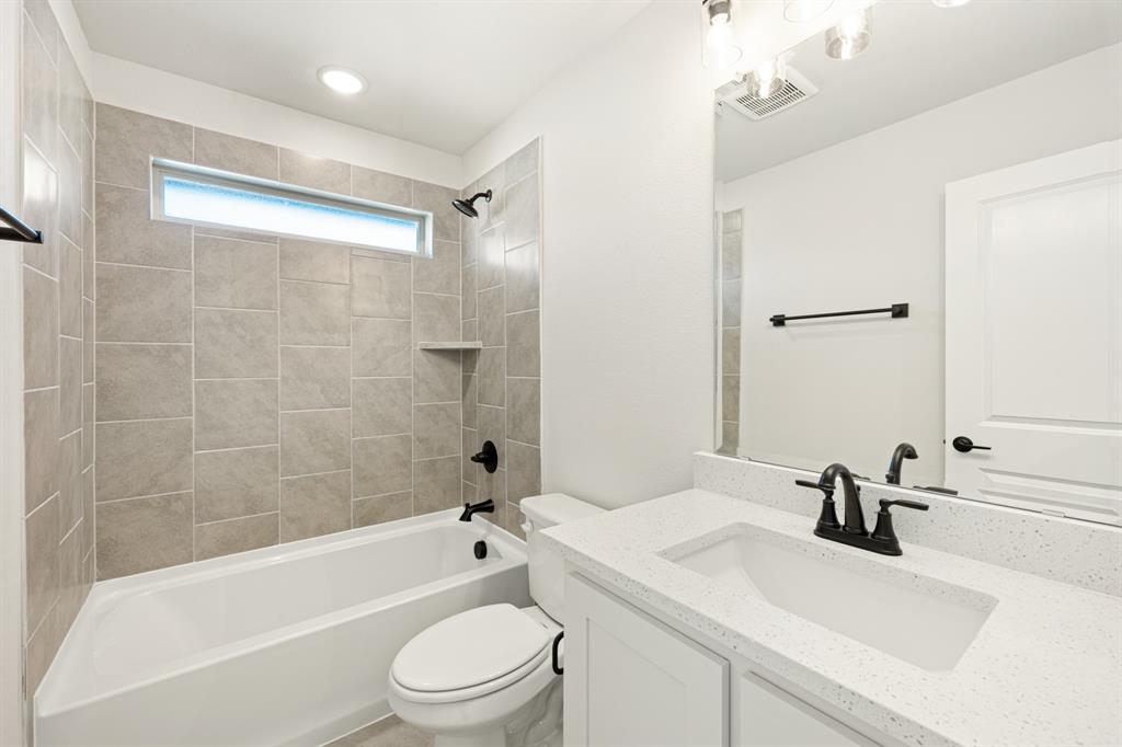 833 Yosemite Drive Property Photo 32