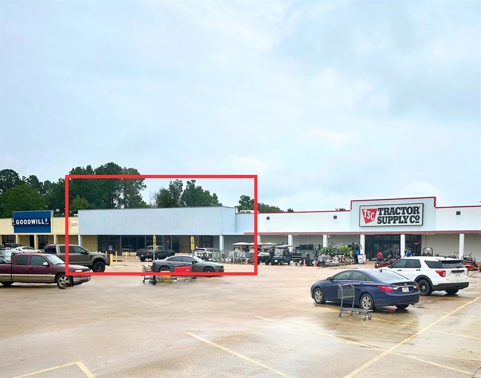 1155 Tenaha Property Photo 1