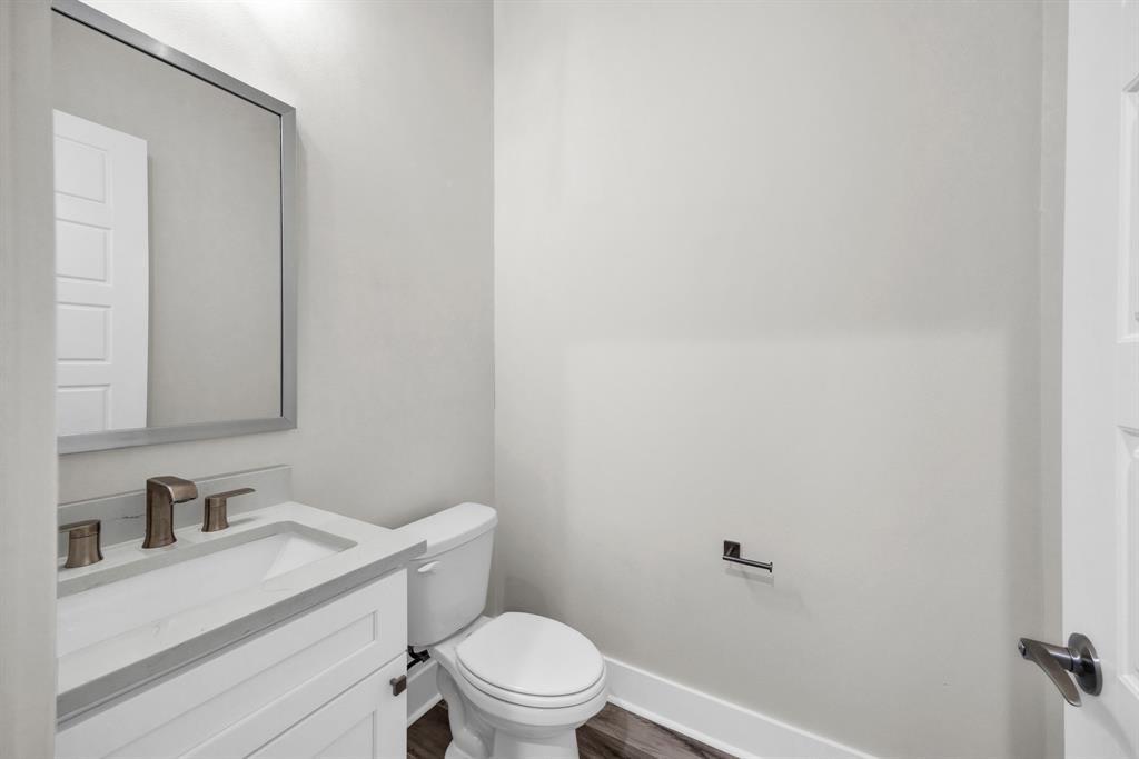 934 Eldorado Street Property Photo 14
