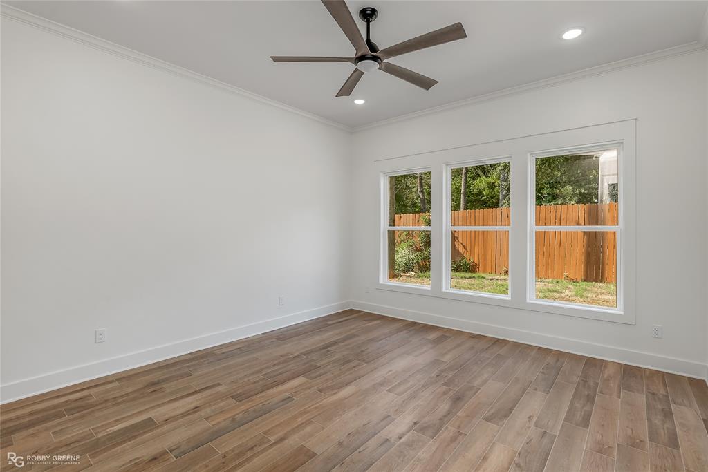 390 Newburn Lane Property Photo 12