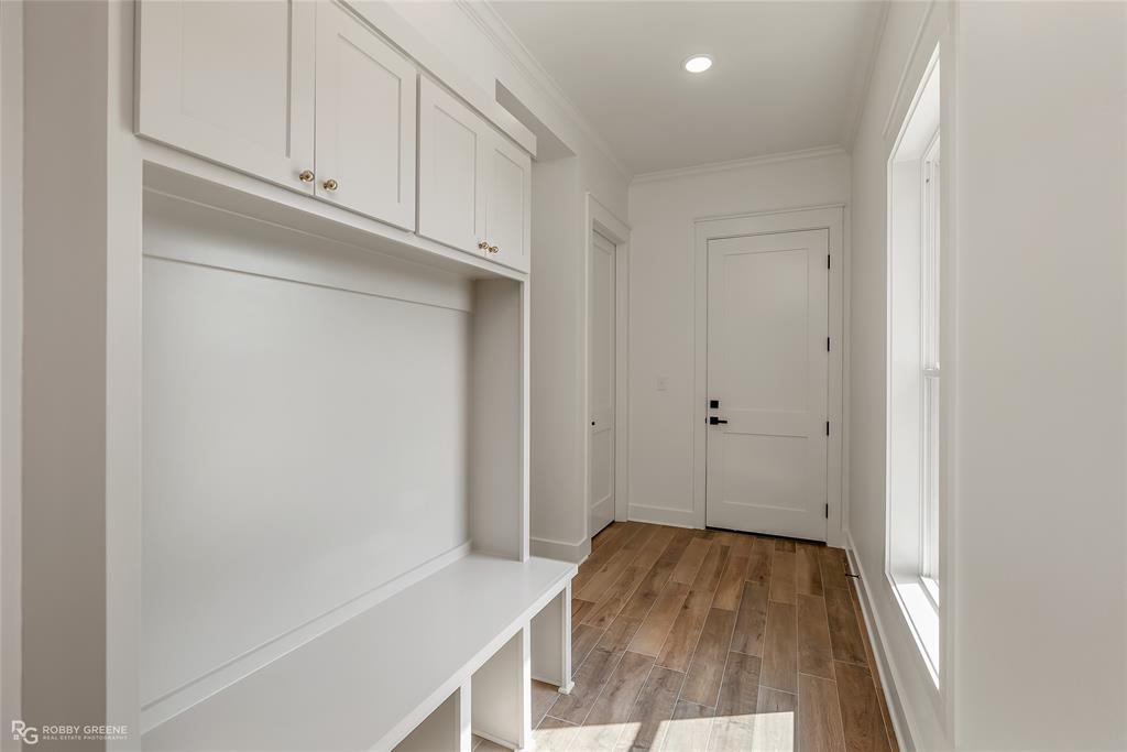 390 Newburn Lane Property Photo 25