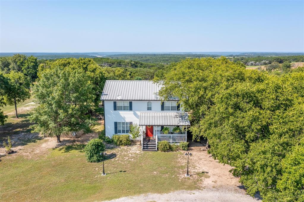 8716 County Road 1224a Property Photo 4