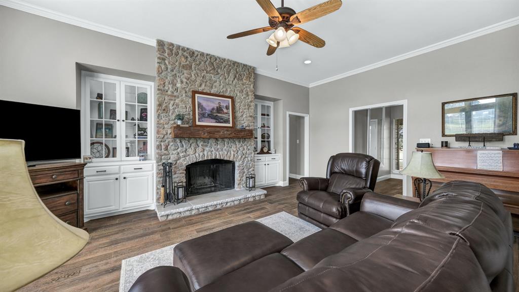197 Consolation Drive Property Photo 4