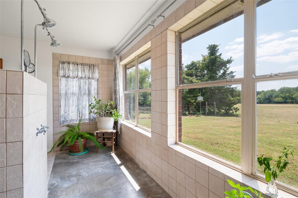 1579 County Road 3365 Property Photo 19