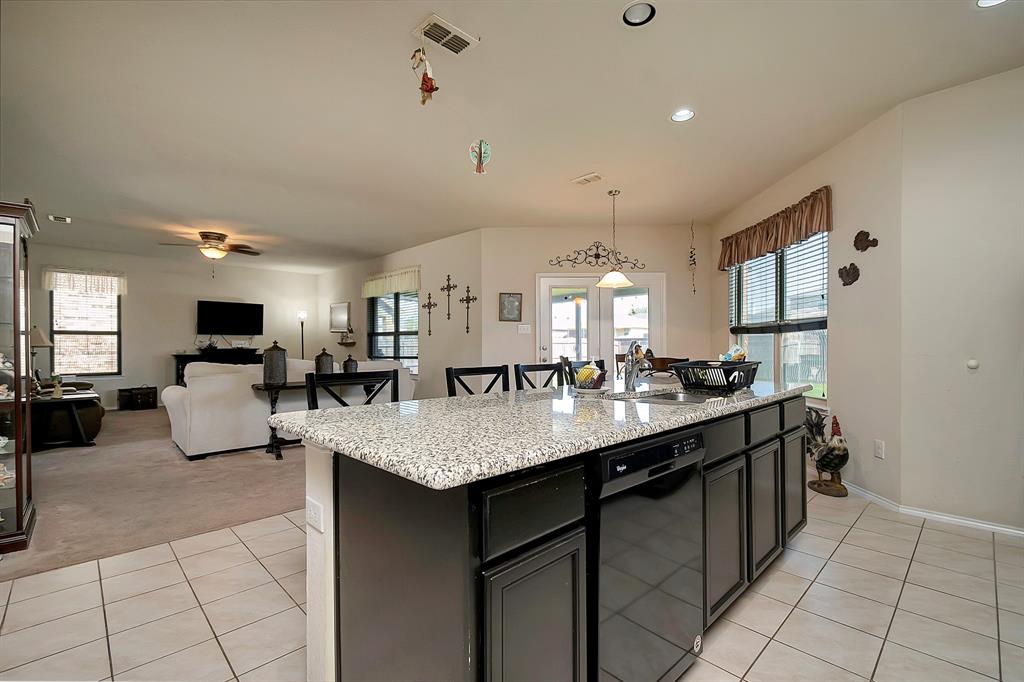 4216 Glen Abbey Drive Property Photo 9