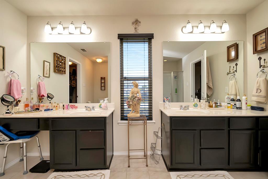 4216 Glen Abbey Drive Property Photo 16