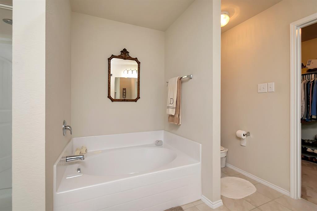 4216 Glen Abbey Drive Property Photo 19
