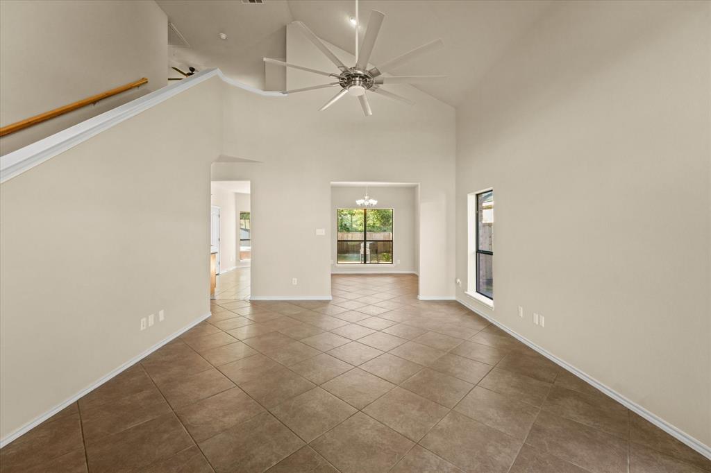809 Westwood Court Property Photo 10