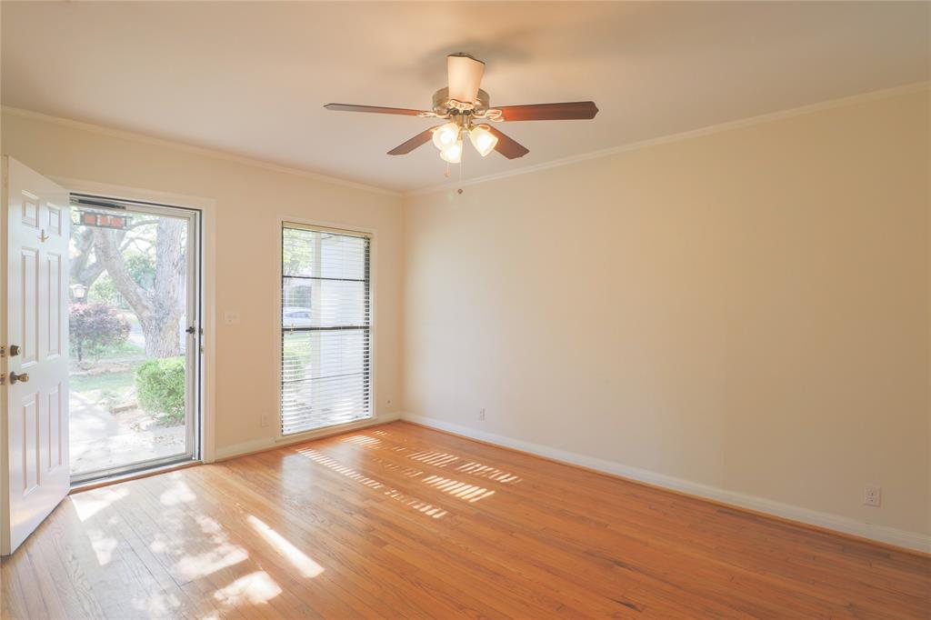 704 N Bailey Avenue Property Photo 15