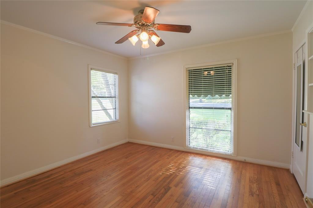 704 N Bailey Avenue Property Photo 16