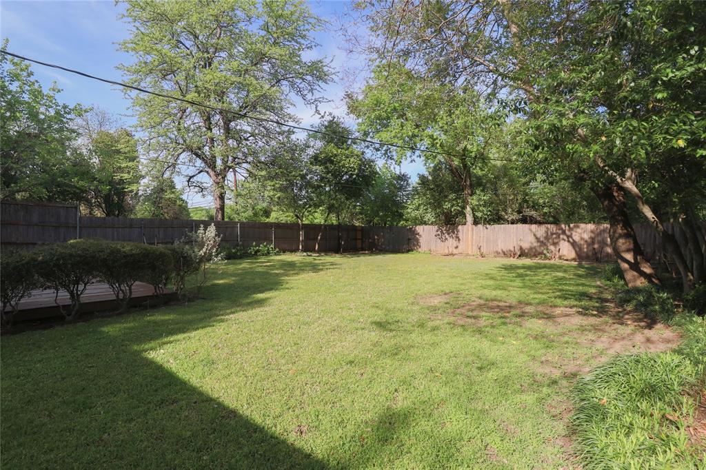 704 N Bailey Avenue Property Photo 22