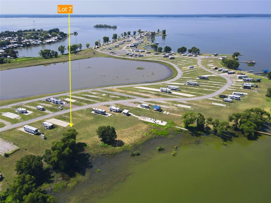 5086 Waterfront Road Property Photo 1