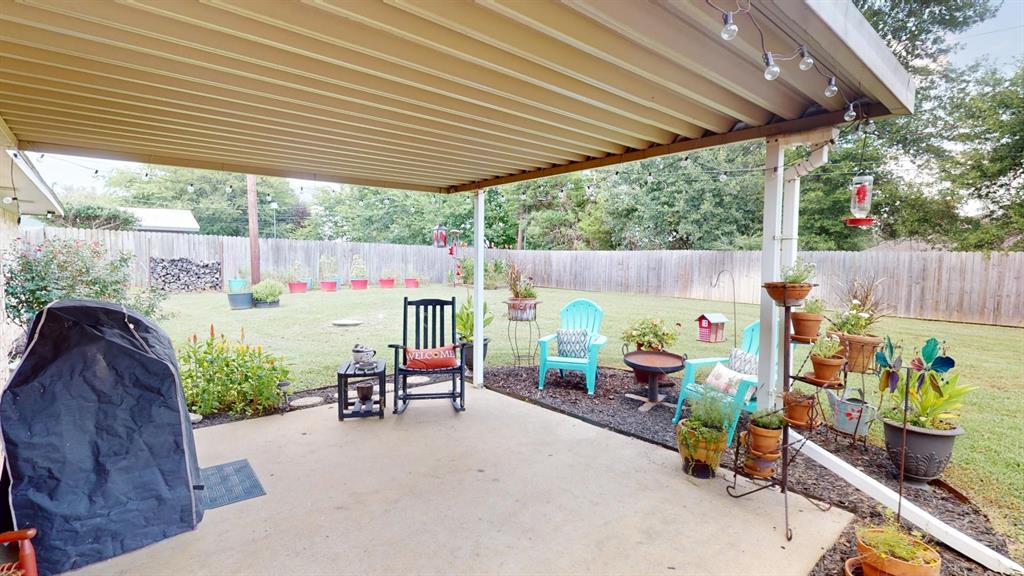 209 Colonial Circle Property Photo 17