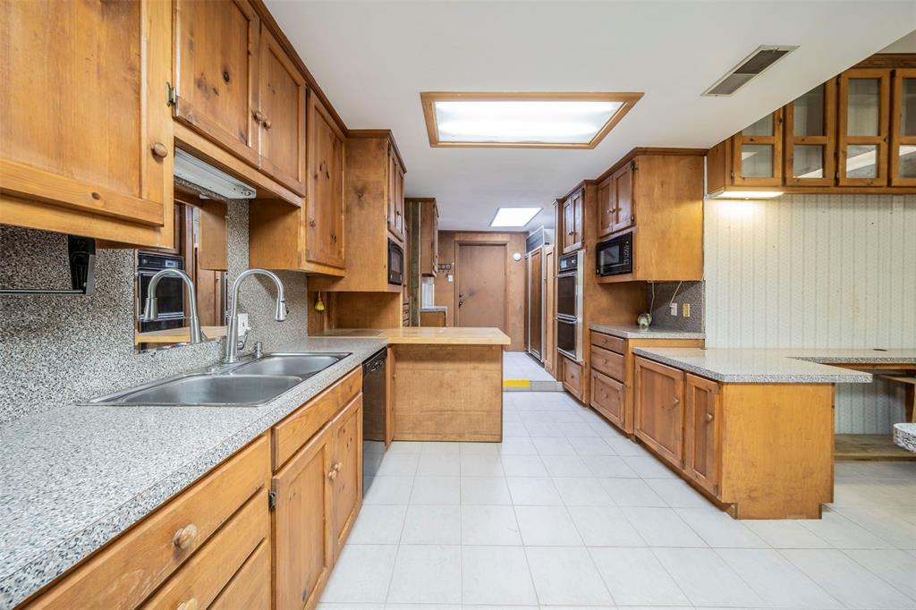 4314 Western Street Property Photo 5