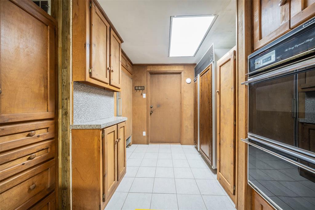 4314 Western Street Property Photo 13