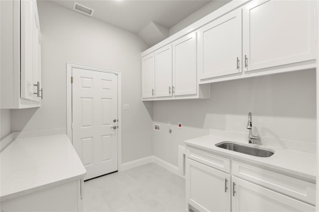 1531 Fairmont Property Photo 23