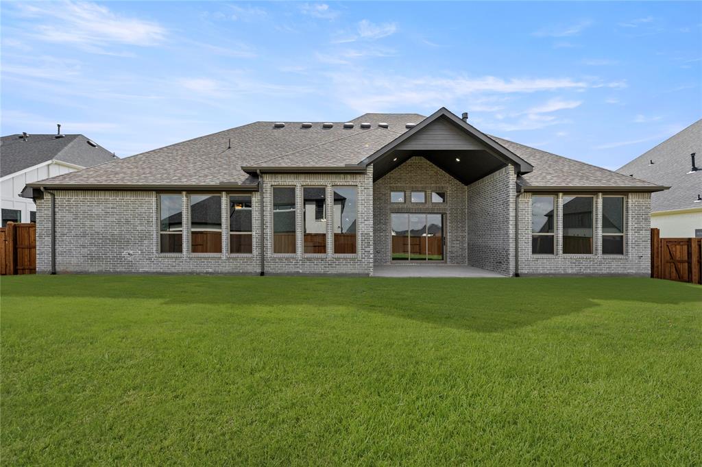 1531 Fairmont Property Photo 25