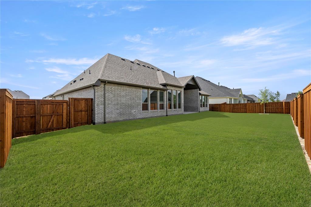 1531 Fairmont Property Photo 26