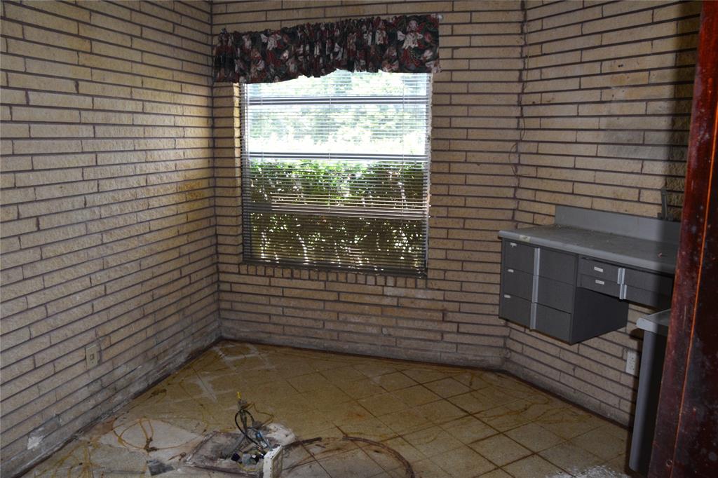 1514 Gary Street Property Photo 14