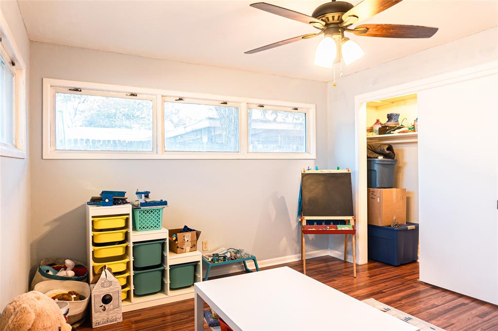 1601 S Willis Street Property Photo 17