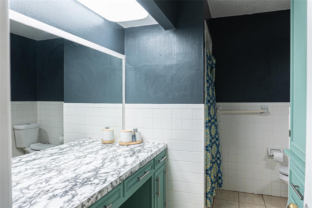 1601 S Willis Street Property Photo 23