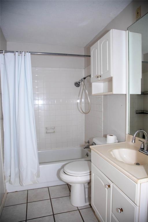 2318 Gilmer Street Property Photo 8