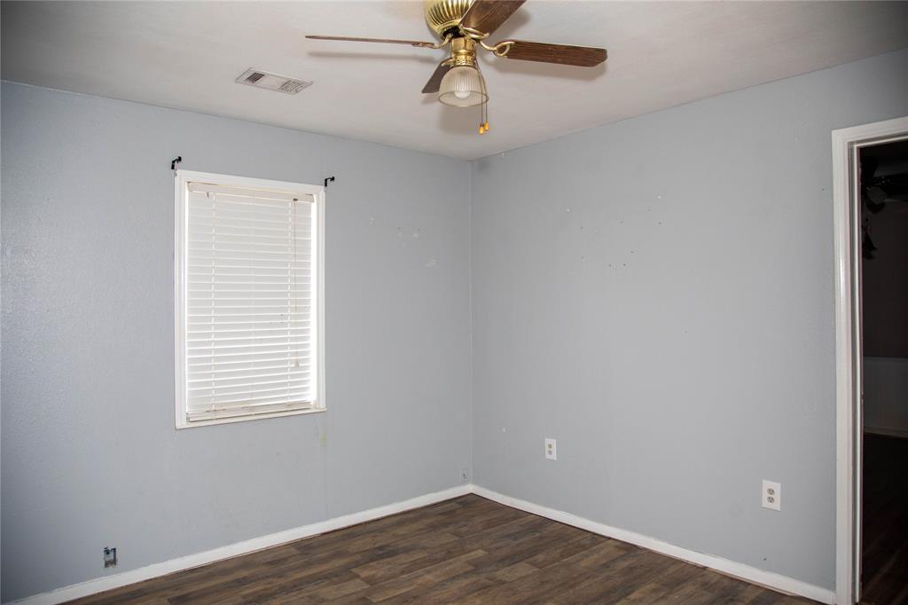 2318 Gilmer Street Property Photo 10