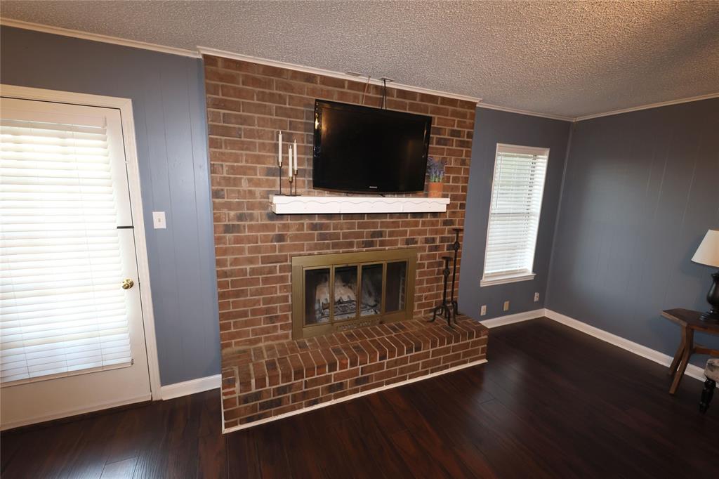2204 Towne North Drive Property Photo 4