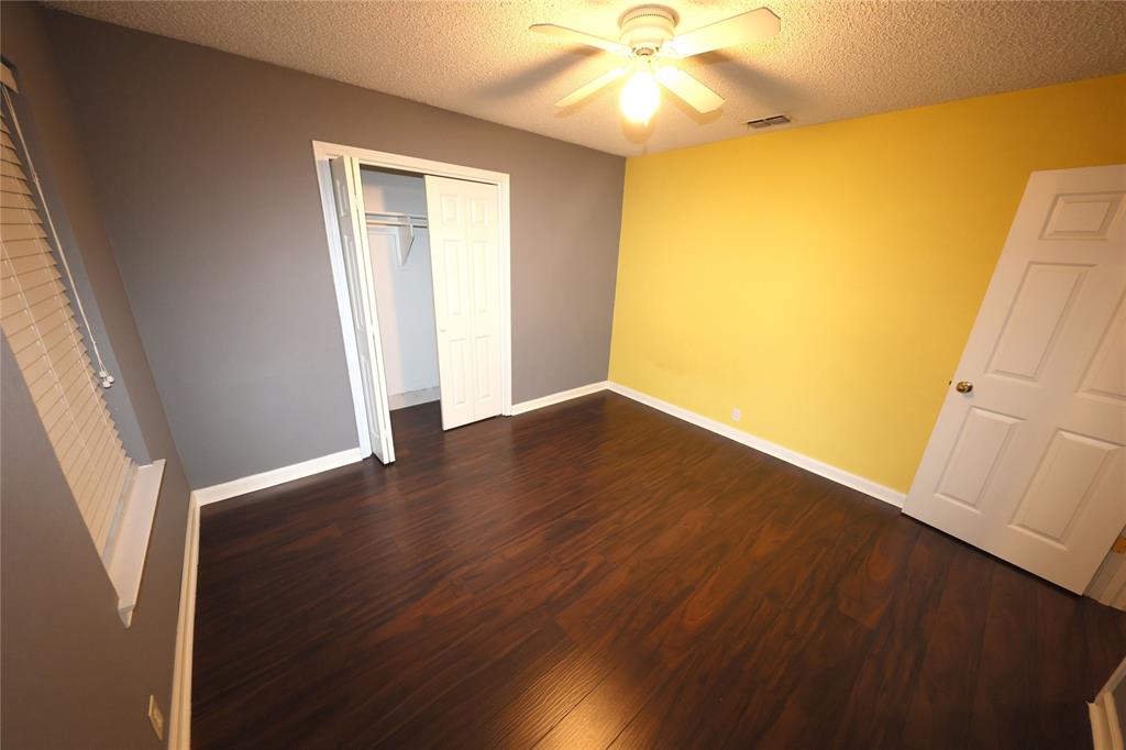 2204 Towne North Drive Property Photo 13