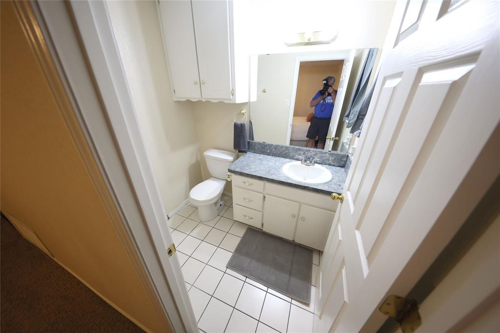 2204 Towne North Drive Property Photo 16