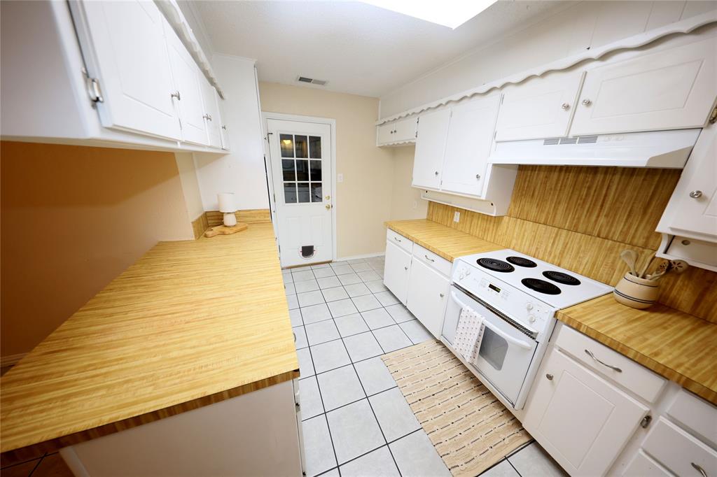 2204 Towne North Drive Property Photo 21