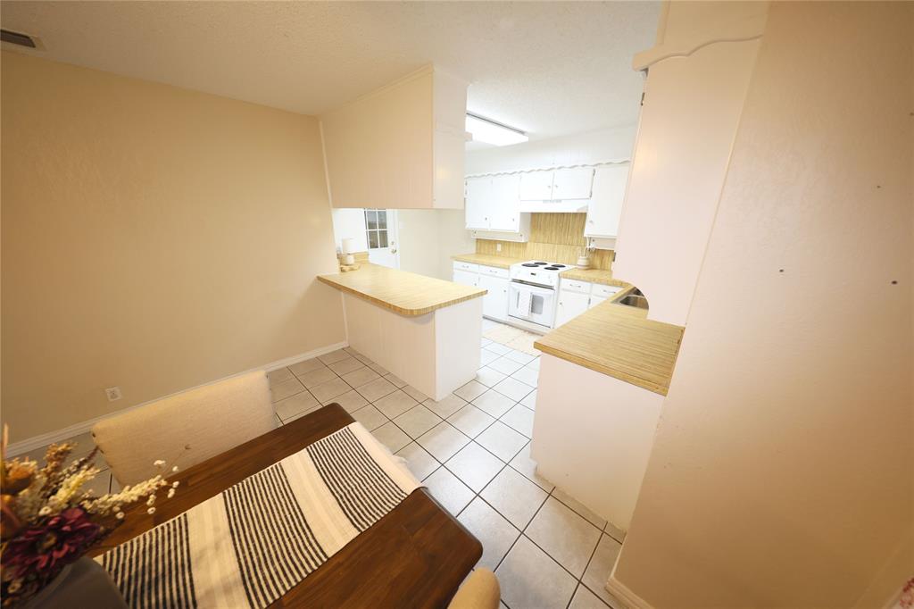 2204 Towne North Drive Property Photo 22