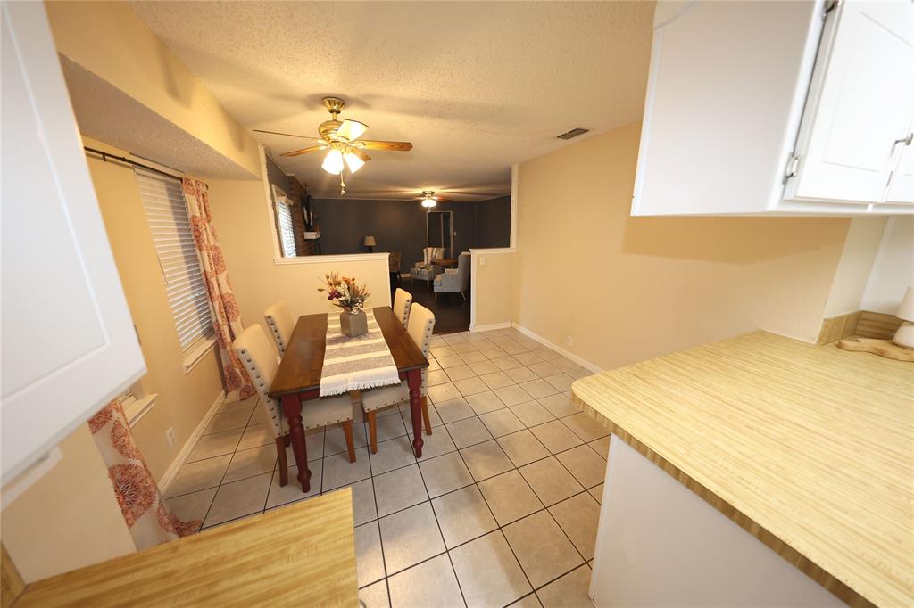2204 Towne North Drive Property Photo 28