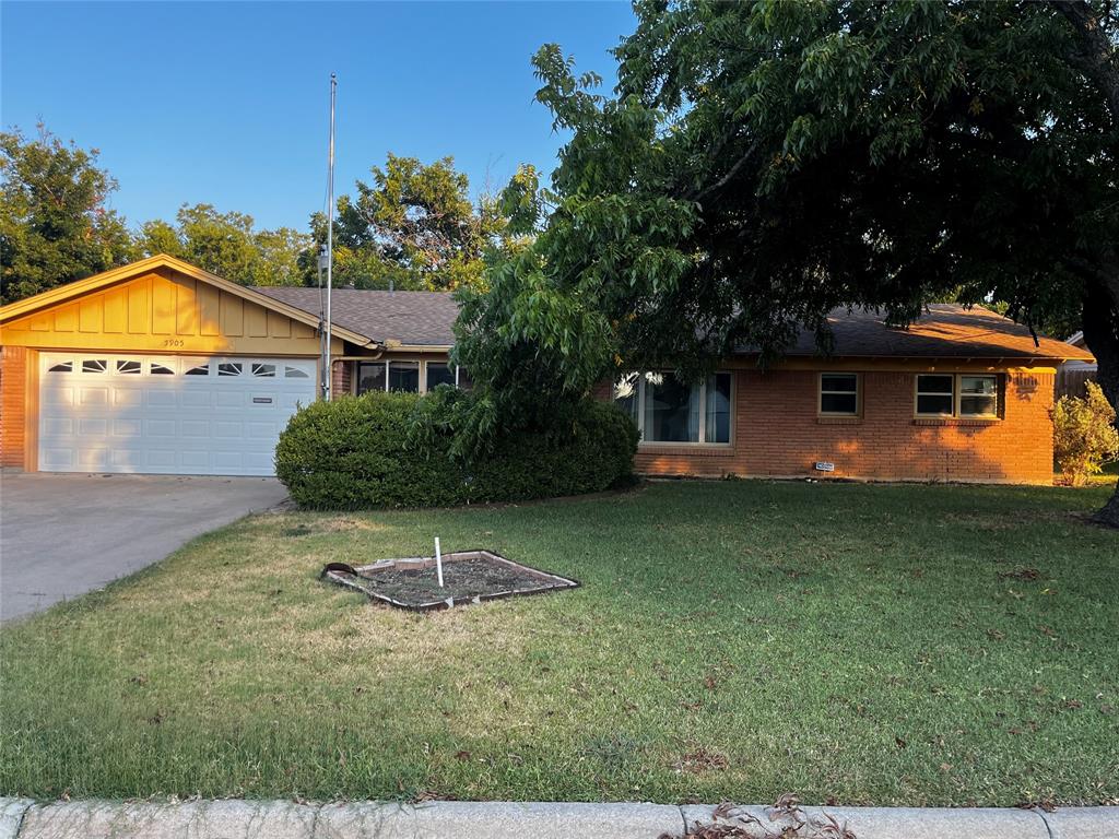 5905 Walraven Circle Property Photo 1